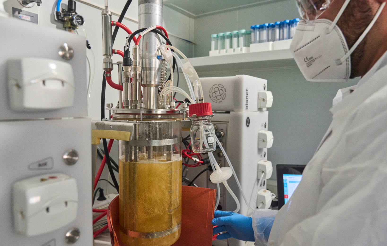 Upstream lab